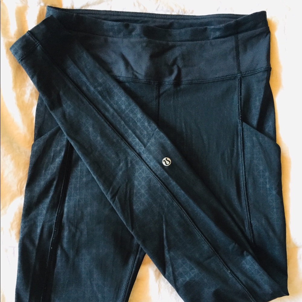 Lululemon leggings - “Fast and Free”
